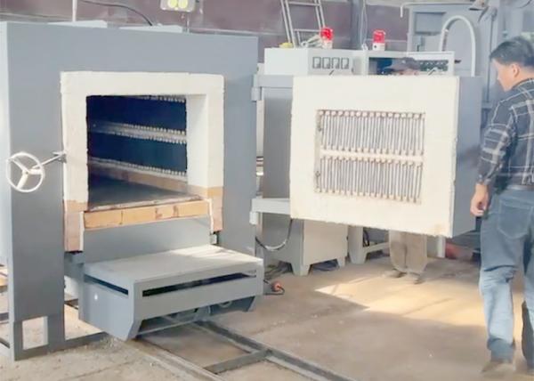 Metal do aço da câmara selada que modera a fornalha de Oven Trolley Type Heating Treatment