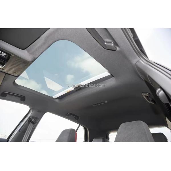 Eficiencia y potencia combinada 2023 Volkswagen Golf GTI con par máximo de 350 Nm