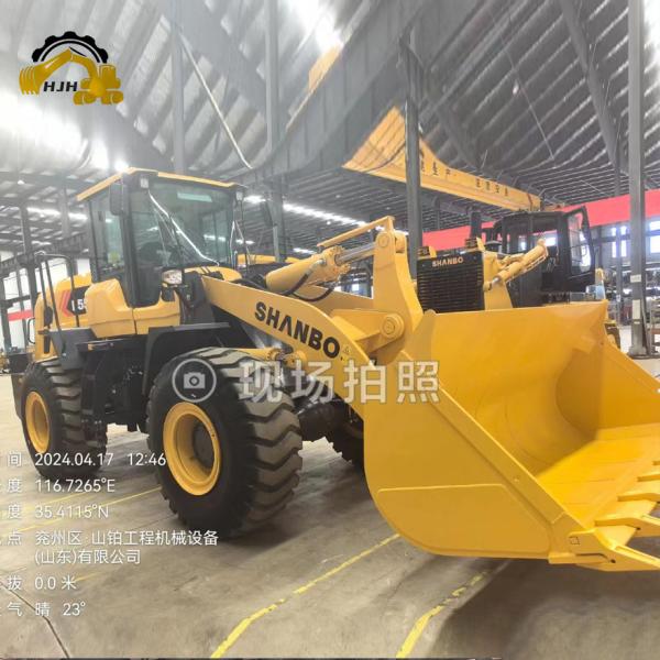 Moving Type Wheel Loader Excavator 5 Tons Heavy Equipment for Construction Works