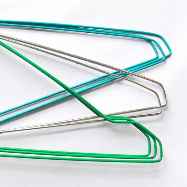 500 Boxes A Day Coated Steel Wire Hangers Durable Non Slip Clothes Hangers Ideal for Fashion Retail and Laundry Services