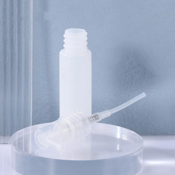 Cabeça de pulverizador principal de empacotamento cosmética curvada 14 dentes plástica do tonalizador do removedor da composição da bomba da garrafa do bocal