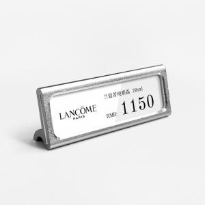 Односторонние пластиковые ювелирные изделия, цены на которые выставляются на полках супермаркетов