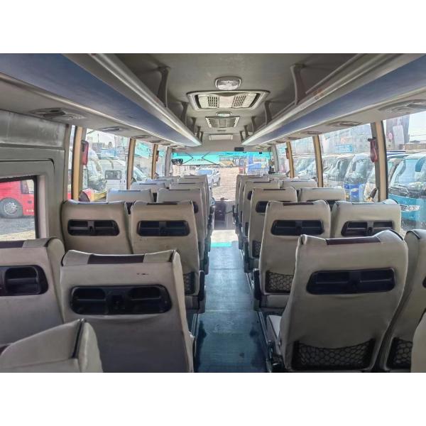 2015 Year 35 Seater Used KLQ6898 Coach Bus LHD Steering Diesel Engine Long Distance Transportation