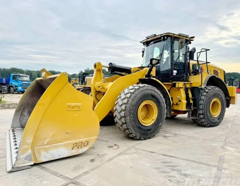 Оригинальная подержанная колесная погрузчица Cat 972M 25 тонн Подержанная передняя погрузчица 972H