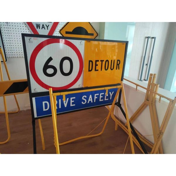 Multi Message Traffic Sign Frame Australia Standard Safety Road Pvc Signage