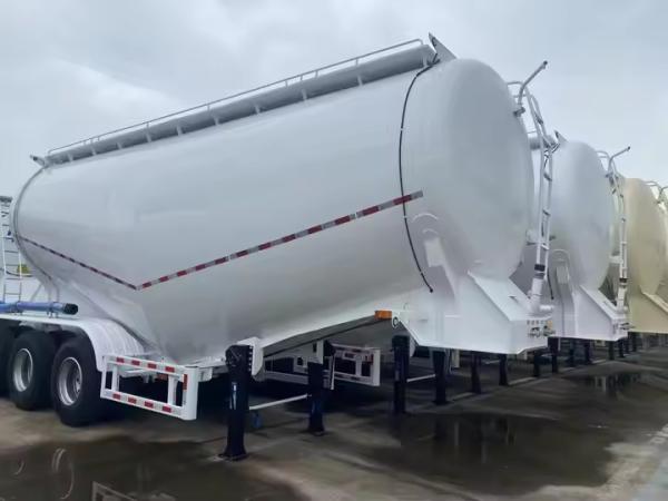 CIMC 3 axes Cisterne de poudre à haute résistance avec unité moteur diesel Semi-remorque