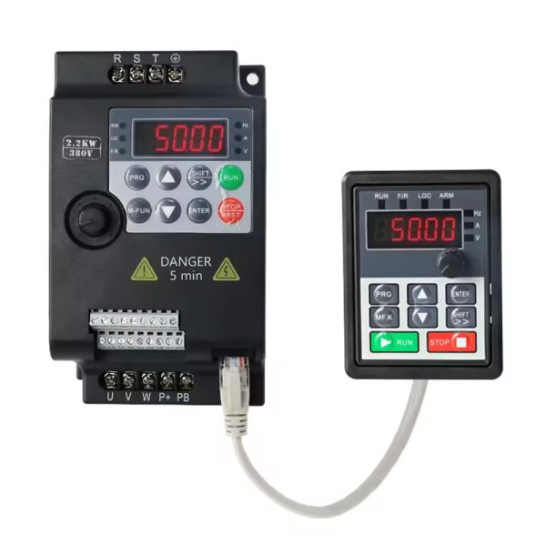 Customized 0.75KW-5.5KW Three-Phase Inverter with RS485 Interface and CE Certified Variable Frequency Drive