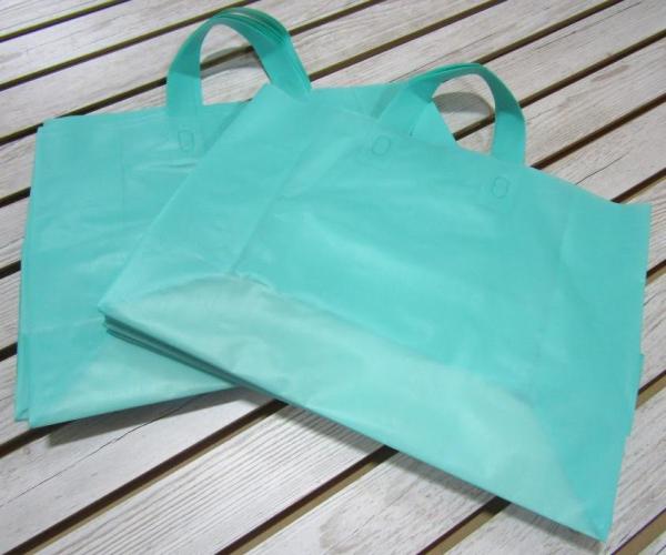Personalized Plastic Shopping Bags For Garment Store
