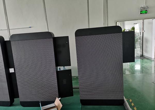 WIFI /3G/ 4G P5mm High Brightness Outdoor Pole LED Display Panel / Waterproof Lighting Display Screen