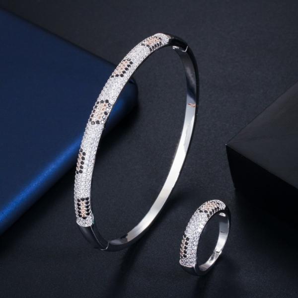 Fashion Bracelet Ladies Silver Color Cubic Zirconia Bangle Royal Tennis Bracelets Jewelry for Christmas Gift