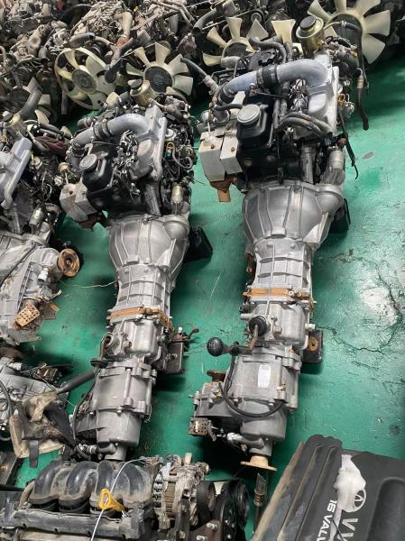 Nissan QD32T Car Fitment Used Manual Gearbox For Patrol  2wd 4wd Tranmission