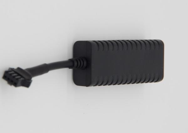 The Mini Car GPS Tracker Used In Vehicles And Motorcyles With Internal Antenna