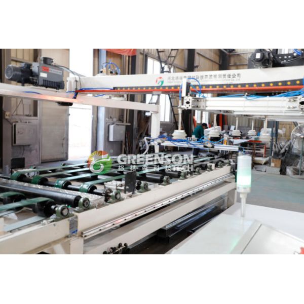 Full Auto Gypsum Board Saw Line High Efficiency Dust Free Cutting For 1200 Mm*3000 Mm Boards