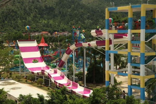 Custom Water Slides, Amusement Park Boomerang Aqua Slide for Gaint Water Park