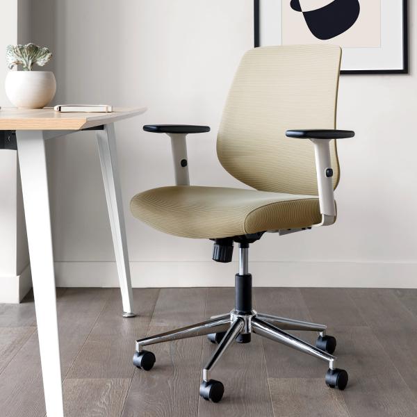 360 Swivel Mesh Computer Office Chair with Adjustable Lumbar Rest and Armrests 30 lbs
