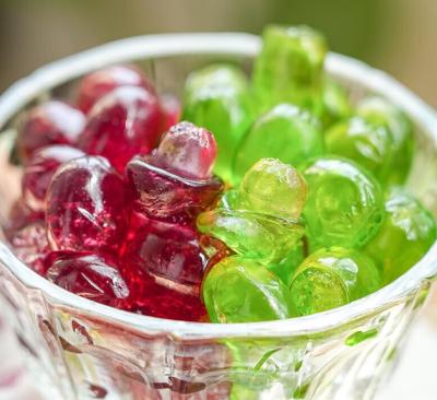 Peeling Fruity Shapes Filled Gummy Balls Mix New Yummy Snack