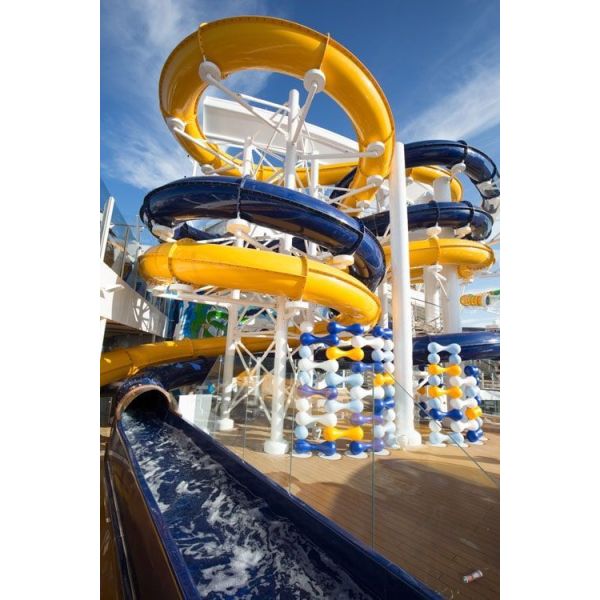 Aqua Amusement Spiral Water Slide Family Raft Ride Water Park Loop Slide