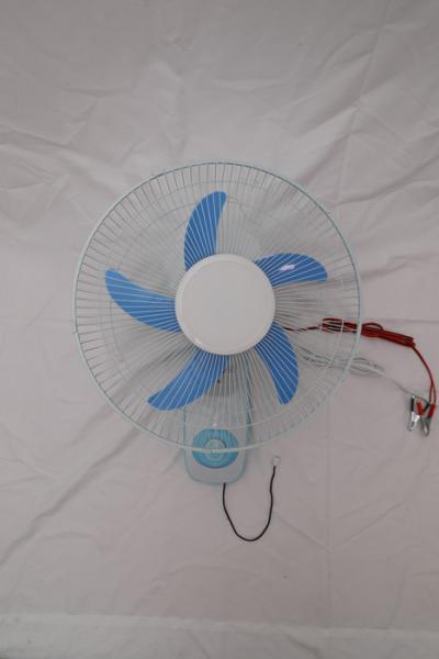 3/5 PP Blades Solar Wall Fan With Beautiful Appearance 16/18 Inch