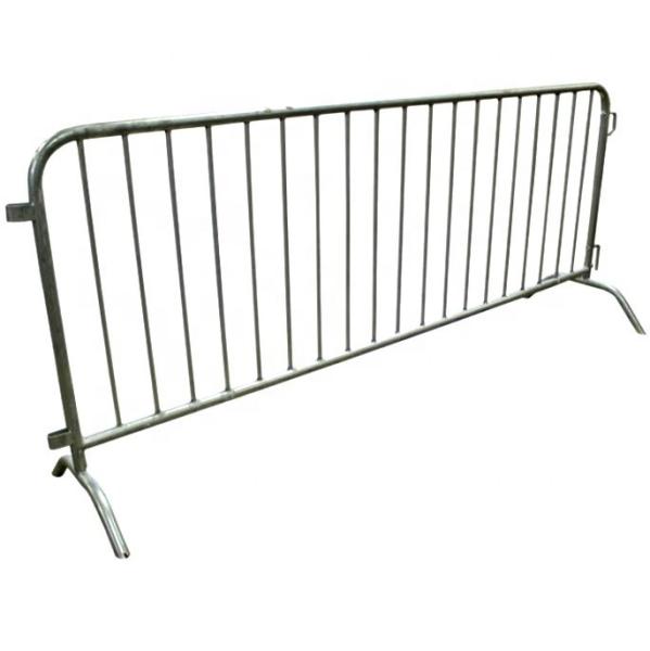 32mm 2.3m 2.5m Crowd Control Fencing Galvanised Crowd Control Barriers lamp farm