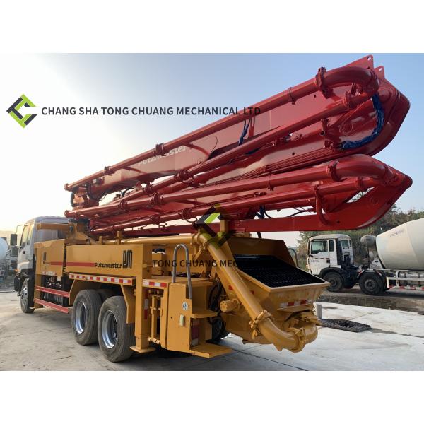 В 2009 году переработанный использованный бетонный насос Putzmeister 36 метров