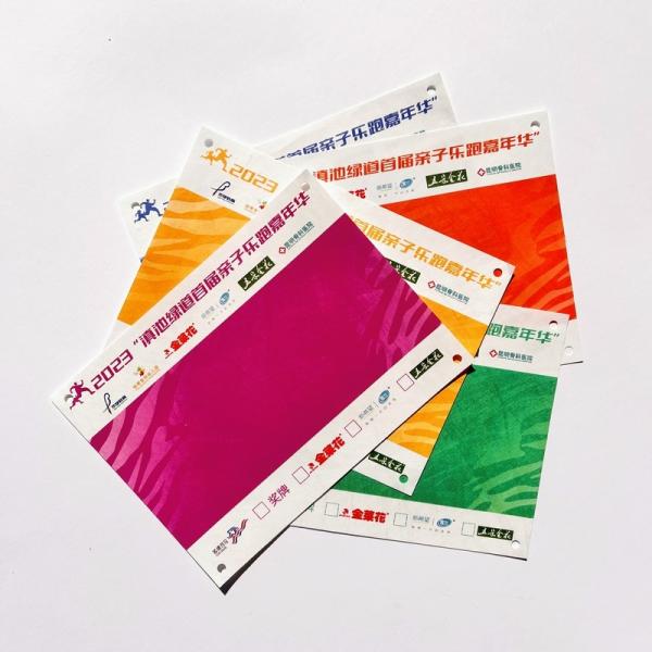 Numeros de bib para crianças e adultos Tyvek Paper Race Bike Marathon Número de identificação de bibs