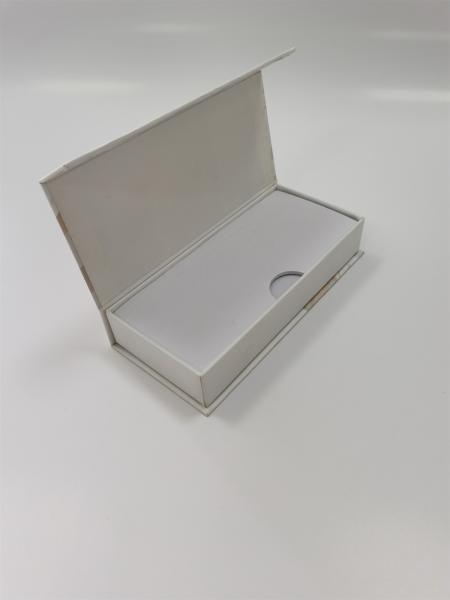 Customized Jewelry Retail Packaging Boxes Aseptic Biodegradable