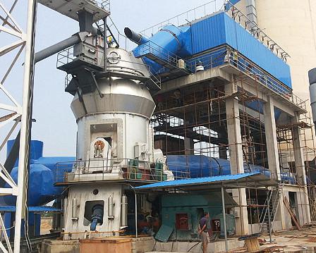Silica Sand Vertical Grinding Mill Small Floor Space For Cement Industry