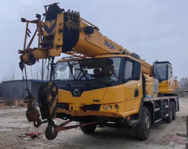 XCT20L5 Grue 40m longueur de poutre principale et 1 crochet pour les projets de construction lourds