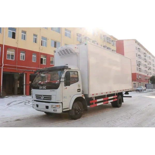 Dongfeng 4*2 Drive Refrigerator Truck 4ton 5ton 6ton Diesel Fuel