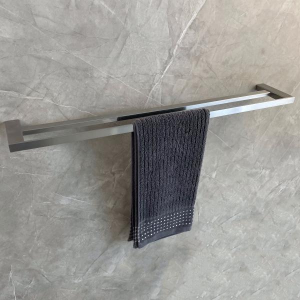 Mirror Polished Double Towel Rod Contemporary Wall Mounted Towel Rack Sus 304