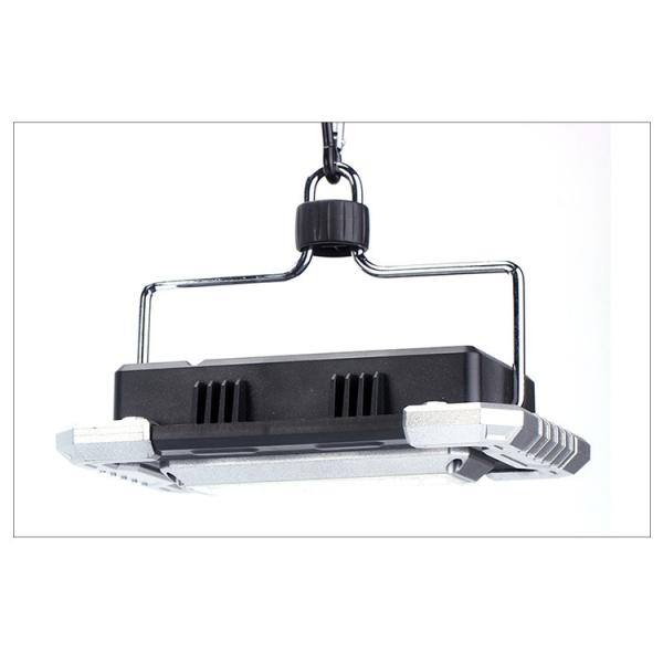 Portable Rechargeable Outdoor Flood Lights 10w For Fishing Camping Wearproof