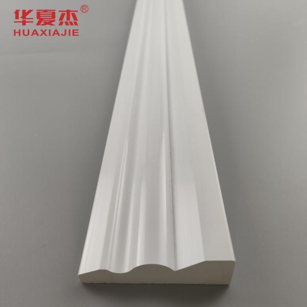 White Pvc Skirting Board 70x20mm Pvc Moulding Easy To Clean Base Board Colonial Casing Indoor Decoration
