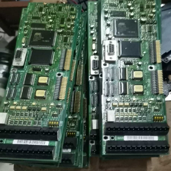 Functional Danfoss VLT5000 Inverter Control Board 175Z1528 Motherboard for Heavy Machinery