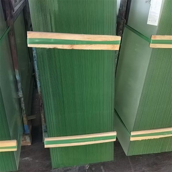 2mm 3.2mm Solar Tempered Glass 2272X1128mm PV Glass Panels High Light Transmittance