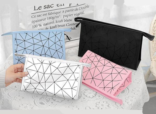 Custom logo portable large capacity simple waterproof travel toiletries storage bag
