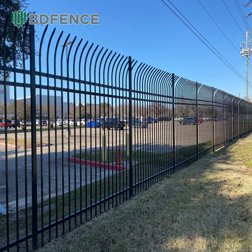 High Quality Security Black Powder Coated Galvanized Metal Steel Tubular Fence Ornamental Picket Fence