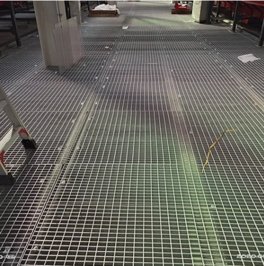 Rust-Proof Galvanized Steel Grating Platform Serrated Steel Grating