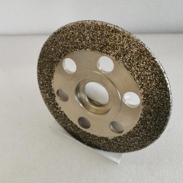 Электроплавированное шлифовальное колесо CBN с уменьшающими весом отверстиями диаметром 150* внутреннее отверстие 30* толщина 5,5* ширина 25