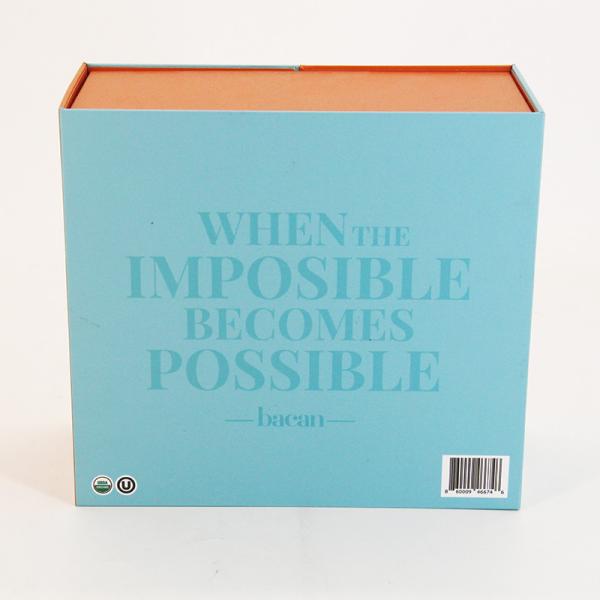 Printed Cardboard Paper Packaging Boxes Gifts Magnetic Rigid Varnishing