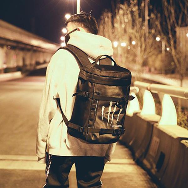 Backpacks male version of the Korean version of fashion personality college students backpack female backpack leisure me