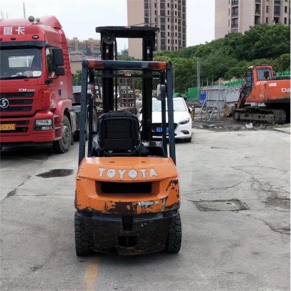 Toyota original japonesa de 3 toneladas con mayor eficiencia térmica en stock