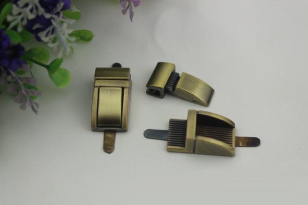 Small design purse metal zinc alloy light gold decorative hardware lock