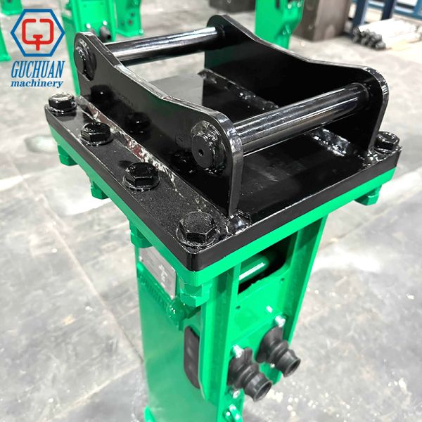 SB40 Silent Box Type Hydraulic Breaker with 325kg Weight and 68mm Chisel for 4-7 Ton Excavators