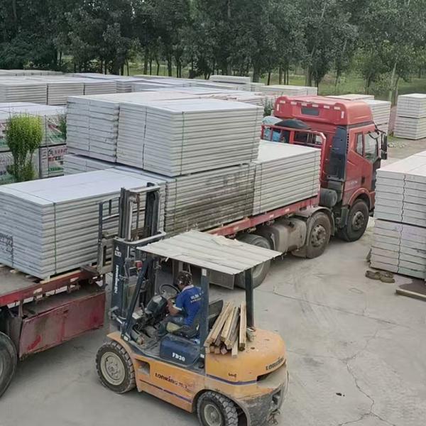 Fire Proof  EPS Cement Sandwich Wall Panel Celotex Board Polyurethane Foam