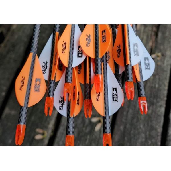 Venta al por mayor de flechas de caza, flechas de blanco, flechas de tiro con arco en 3D, pernos de ballesta, fabricante, proveedor