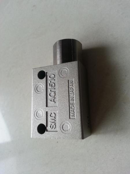 968500286 VALVE D'ÉCHAPPEMENT RAPIDE 1/8PT SMC AQ1510-01