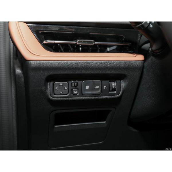 Changan Qiyuan Q05 60 PRO/Lite Plug-in Hybrid Electric Vehicle Gray Exterior Color 2023