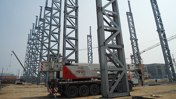 Long Span Steel Structure Workshop , Sandwich panel Structural Steel Building