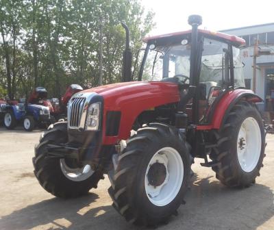 Comfortable Agriculture Mini Compact Diesel Tractor 18 - 40hp Power