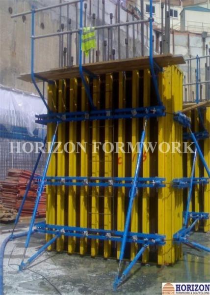 Adjustable Column formwork.  Adjustable Column formwork, shuttering, vertical formwork